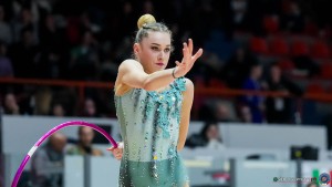 polimnia ritmica romana lewinska liliana un cerchio sfe07852a copia simone ferraro ph